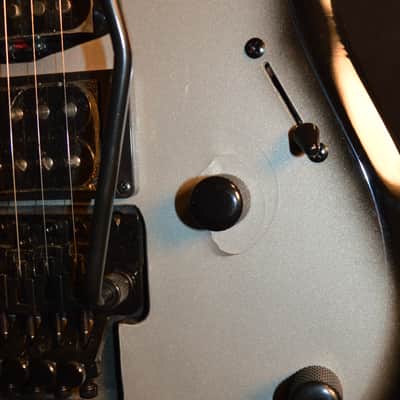 Dean MAB3 Michael Batio Floyd Silver Burst Electric Guitar - New B-Stock image 4