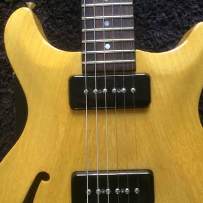 Hamer Artist USA Korina 2001 Natural P-90 image 2
