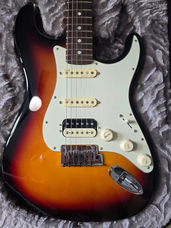 Fender American Ultra Stratocaster HSS with Rosewood Fretboard 2019 - Present - Ultraburst image 1