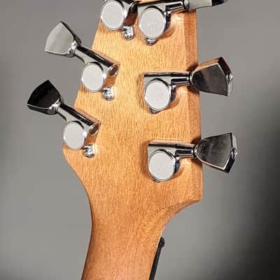 Vintage Strings Flying V - Soild Mahogany 2020's - Natural Matt image 6
