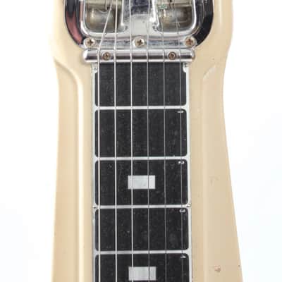 1958 Fender Champ desert tan image 4
