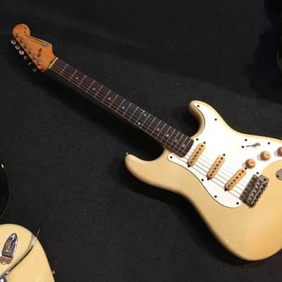Fernandes 1978 - Loaded Pickguard **Stone Logo** FST60 1978 - Parchment image 11