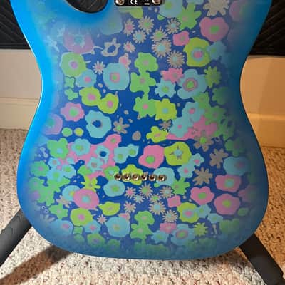 Fender Custom Shop Telecaster - Blue Flower image 4