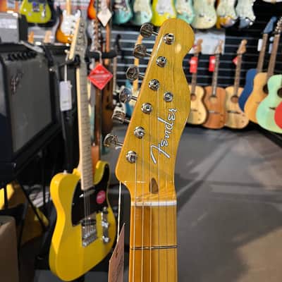 Fender Vintera II '50s Nocaster with Maple Fretboard - Present - Blackguard Blonde image 3