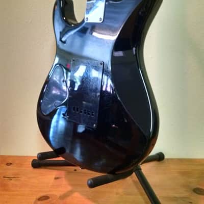 Yamaha RGS 121 Black image 5