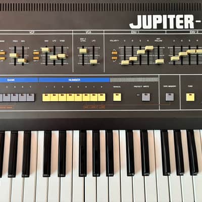 Roland Jupiter 6 61-Key Synthesizer 1983 - 1985 - Black image 4