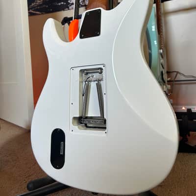 ESP LTD SN-1000 FR 2022 - Present - Snow White image 6
