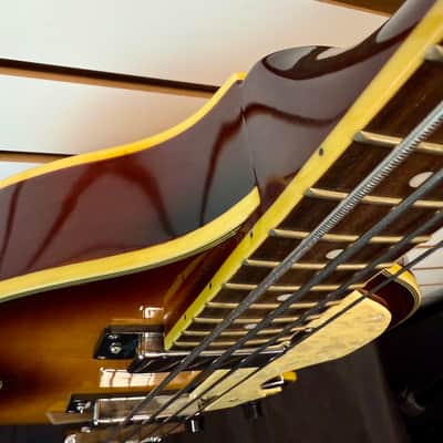 Jay Turser Violin Bass, Vintage Sunburst - Pre Owned image 7
