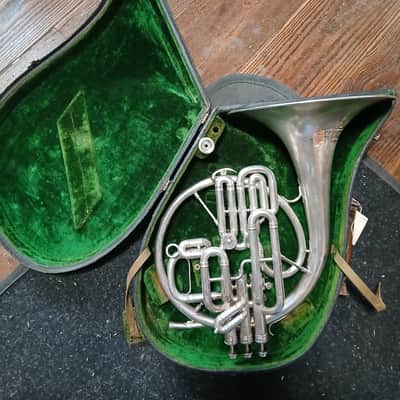 Vintage J.W. York Horn 1913-1914 - Silver image 1