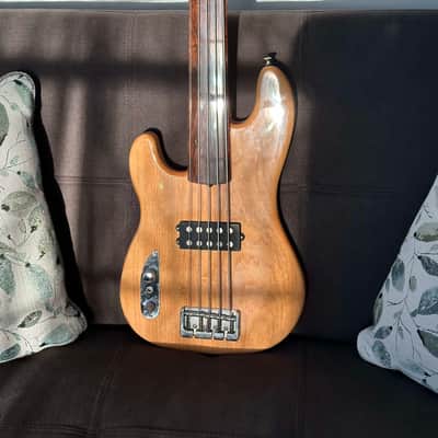 Regenerate Guitar Works VRB 5 String Fretless 2011 - Natural Gloss image 3