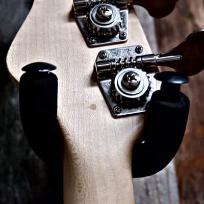 G&L L-2000 Limited Edition Bad Ass Bass Players #6 2007 - Blackburst image 13