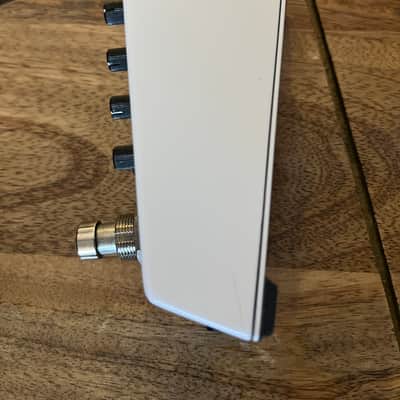 Rainger FX Reverb-X with Igor Pressure Pad Controller 2010s - Blue image 7