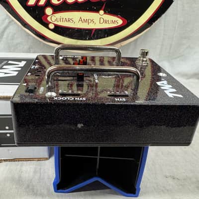 Totally Wycked Audio TWA GD-02 gd02 Great Divide Analog Synth Octaver Pedal with Box image 6