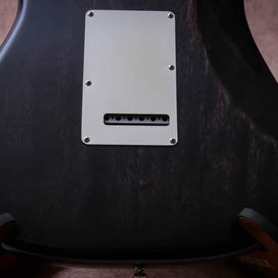 FENDER USA Custom Shop Deluxe Stratocaster AAA+ " Ebony Trans + Maple" (2012) image 16
