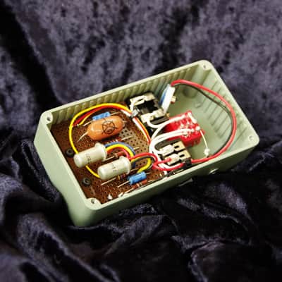 Wizard Instruments  Model-66 ( early mk1.5 Tone Bender Style  ) Fuzz Face image 1