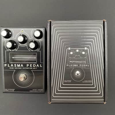 Gamechanger Audio Plasma Pedal High Voltage Distortion Unit 2010s - Black image 1
