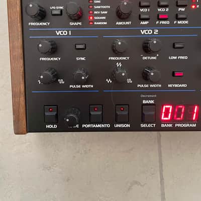 Dave Smith Instruments OB-6 Desktop 6-Voice Polyphonic Synthesizer 2017 - Present - Black image 3