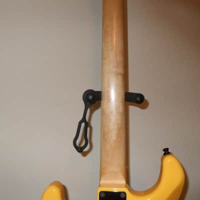 Kramer Baretta clone image 5
