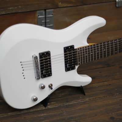 Schecter C-7 Deluxe #438 2018 - Satin White image 3