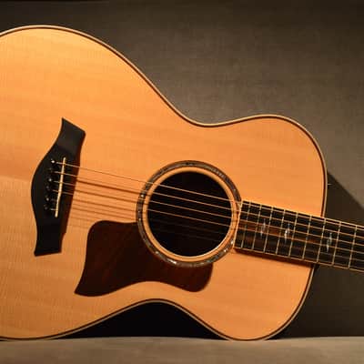 Pre-Owned Taylor 812e 12-Fret Slotted Headstock Acoustic Electric Guitar w/ OHSC image 2