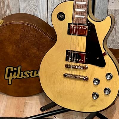 Stunning 2026 Gibson Les Paul Standard '60s Mahogany Top, TV Yellow Black Binding, Beyond Mint ! image 17