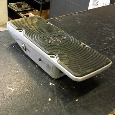 Electro-Harmonix Next Step Crying Tone Wah 2010s - Black image 4