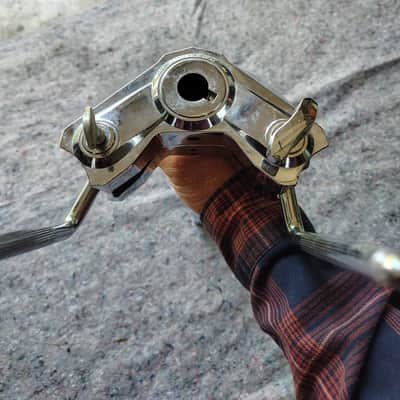 Premier Double Tom Mount - Chrome image 3