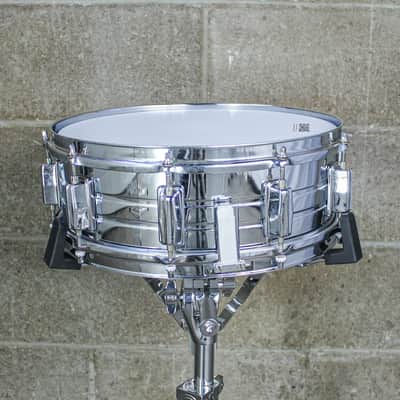 Pearl 80s Chrome Over Steel 10 Lug Snare Drum image 5