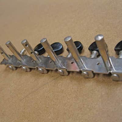 Six-on-a-Plate Tuner Set -Missing 1 Button image 3