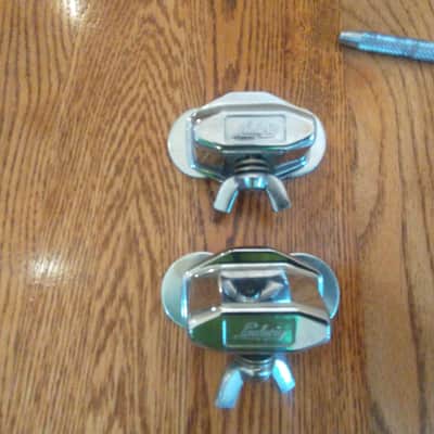 Ludwig (2) vintage 1960s Super Classic/Down Beat bass drum legs Spurs w/mounts and mounting hardware - excellent! Bild 7
