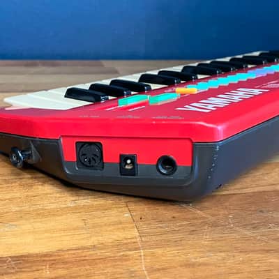 Yamaha SHS-10R Keytar - Red image 4