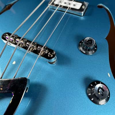 Guild Starfire I Limited Edition Bass Guitar - Pelham Blue image 6