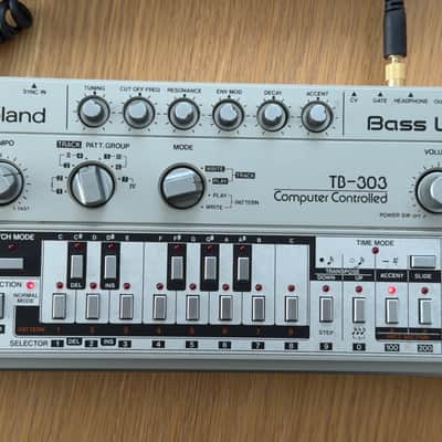 Roland TB-303 Bassline Synthesizer Module 1981 - 1984 - Silver