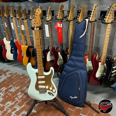 Squier Classic Vibe Stratocaster 40 Th Sonic Blue + Fender Tex Mex Pickups image 9