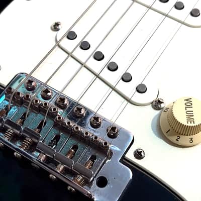 2000 Fender Standard Stratocaster, Black w/ Maple, MiM, Exceptional Condition! image 6