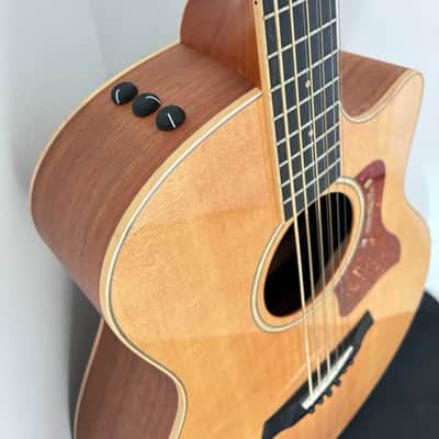 Immagine Taylor Baritone-8-FLTD/B - 1