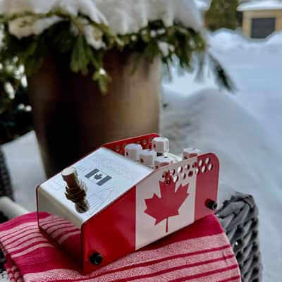 ThorpyFX Peacekeeper V2 Low-Gain Overdrive (Canuck Exclusive Colorway) image 8