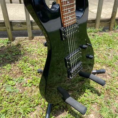 ESP LTD M-107 - Black 7 string image 4