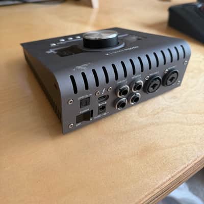 Universal Audio Apollo Twin X QUAD Thunderbolt 3 Audio Interface 2020 - Present - Gray image 4
