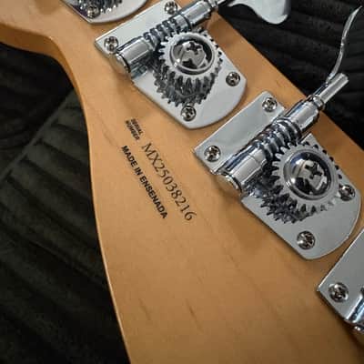 Fender Player II Precision Bass 2024 - Present - Aquatone Blue image 5
