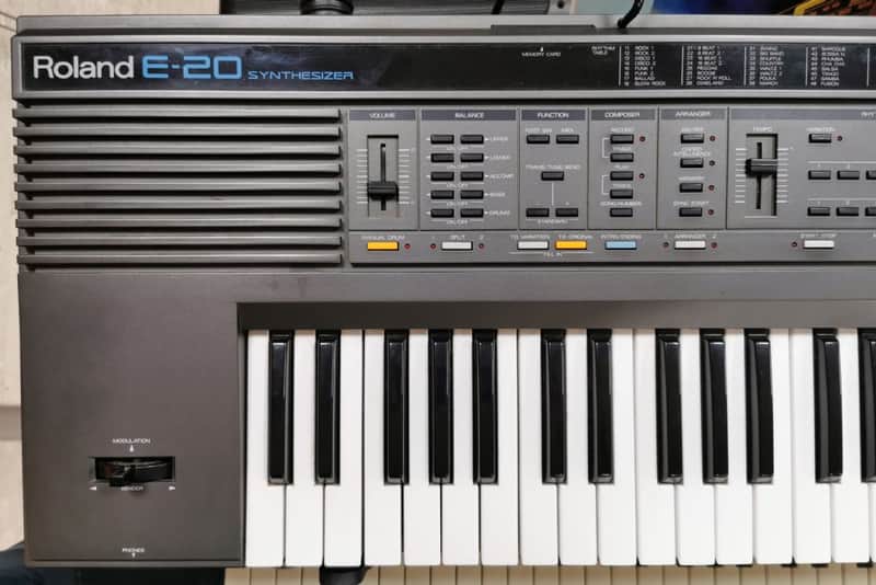 Roland E-20 Synthesizer 61-key synthesizer keyboard image 1
