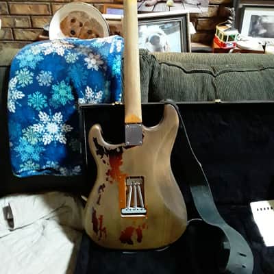 Fender Custom Shop Rory Gallagher Tribute Stratocaster 2004 - Present - 3-Color Sunburst image 5