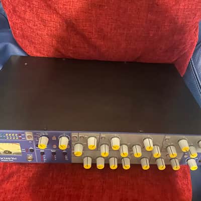 (Excellent Condition) Focusrite ISA 220 Session Pack Channel Strip 2002 - 2010 - Blue image 7