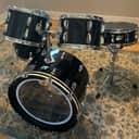 Ludwig Vistalite Big Beat 5 Piece Kit 12/13/16/22 & Matching Snare - Solid Black