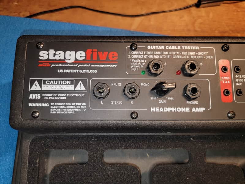 SKB Stage 5 powered effects pedal case 2010 and up - Black plastic image 1