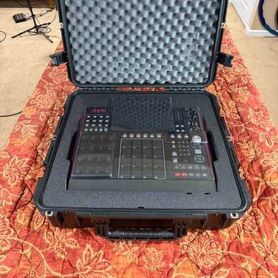 Akai MPC X Standalone Sampler / Sequencer 2017 - Present - Black image 2