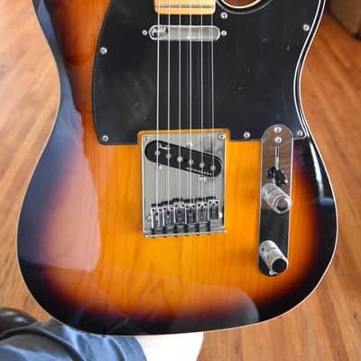 Fender American Ultra Luxe Telecaster, 2024, OHSC & paperwork, Great condition image 3