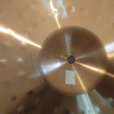 Paiste Alpha series 16-in crash cymbal medium thin weight mint condition! image 5