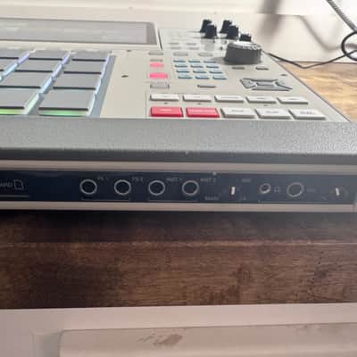 Akai MPC X Special Edition Standalone Sampler / Sequencer 2023 - Present - Grey image 8