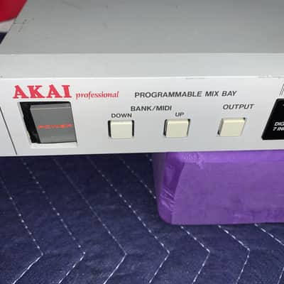 Akai MB-75 image 1